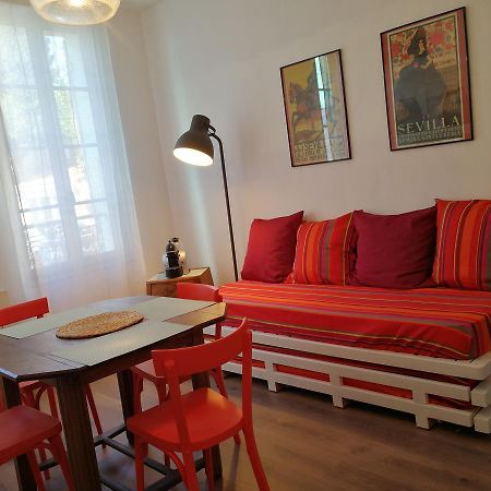 La Loge Du Theatre - Saintes Apartment Exterior foto